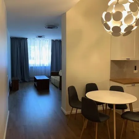 Maleva In Lägenhet